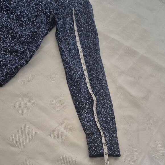 Guess Men's Navy and Black Patterned Shirt - Picture 11 of 16